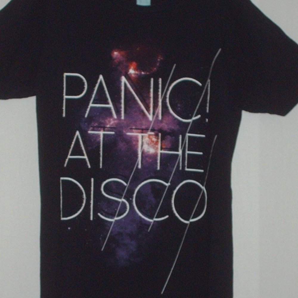 Panic At The Disco T-shirt - Size Small - Picture 2 of 4